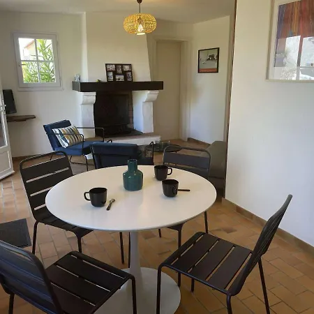 Maison Familiale A 50m De La Plage Avec Jardin Clos Et Garage - - Fr-1-224b-174